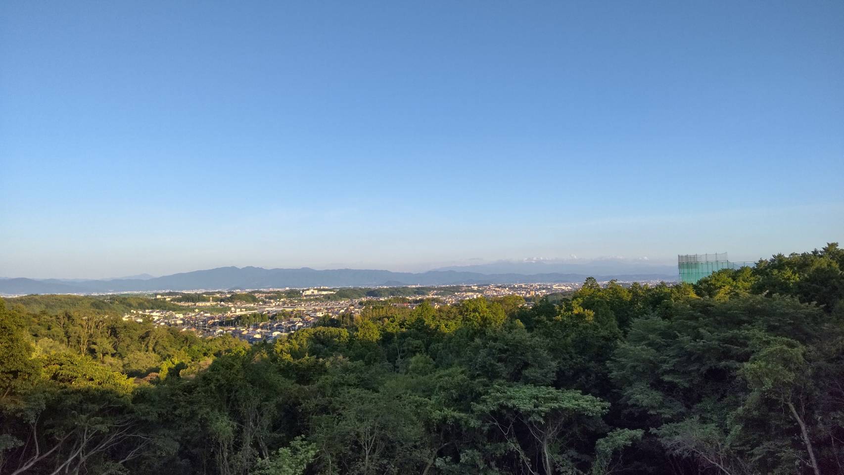 香芝側からの眺望@美濃園、畑分川線.jp